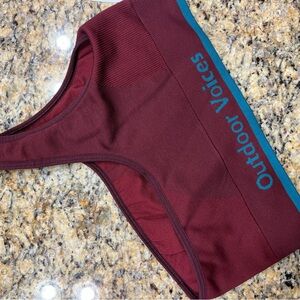 Outdoor Voices Maroon and Teal Crop Top